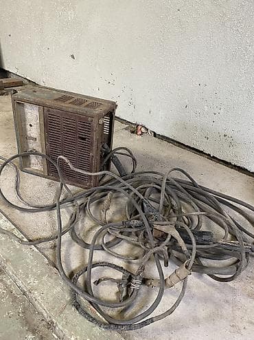 белые камни: Держак. 
Держатель сварочный 800с — 2