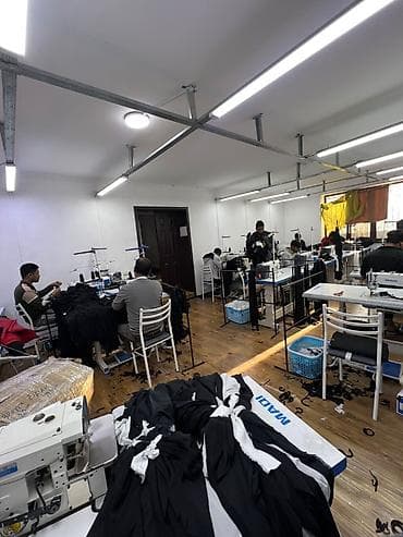 Үйдү ижарага алам: Үй, 330 м², 8 бөлмө, Менчик ээси, Эски ремонт — 3