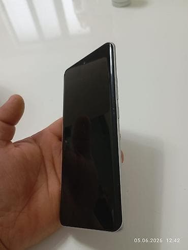 red: Redmi, Redmi Note 15, цвет - Зеленый — 1