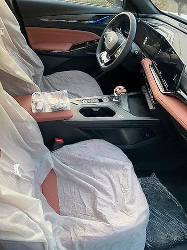 Продажа авто: Changan X5 Plus: 2025 г., 1.5 л, Робот, Бензин, Кроссовер — 6