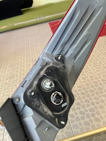 репетитор начальных классов на дому: Задний левый стоп-сигнал Toyota 2016 г., Б/у, Оригинал, Япония — 2