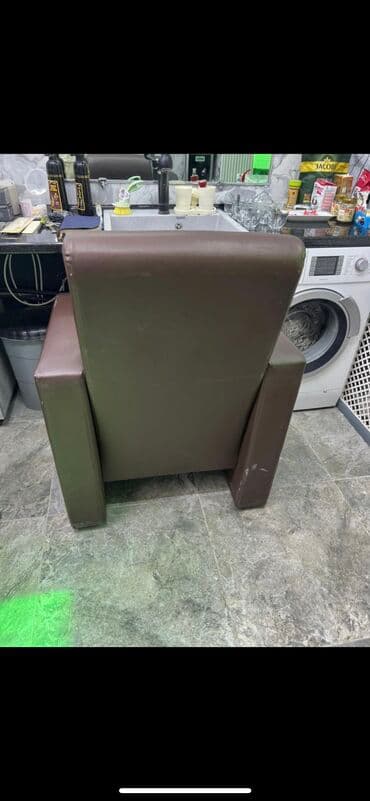 театральные стулья цена: Кресло сост Отл каждый по 3,600с — 3