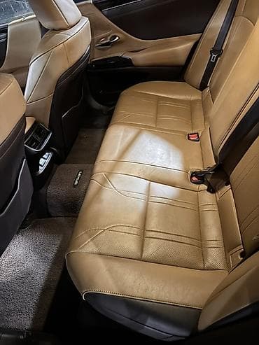 салон на gx470: Lexus ES: 2019 г., 2.5 л, Автомат, Гибрид, Седан — 3