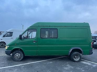 мерседес т 1: Mercedes-Benz Sprinter средний база, высокий крыша), зелёный фургон — 2