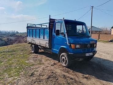 Грузовик, Mercedes-Benz, Стандарт, 5 т, Б/у