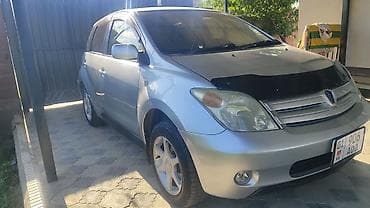 Toyota Ist: 2003 г., 1.3 л, Автомат, Бензин, Хэтчбэк — 2