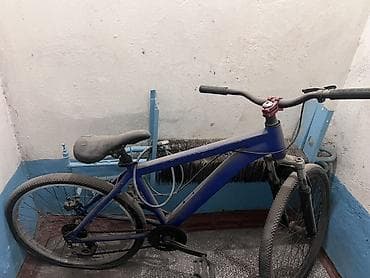 крутой велик: Горный/городской велосипед с амортизационной вилкой Описание: - Рама — 1