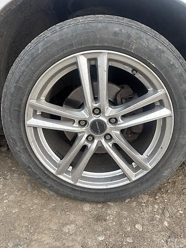 Колеса в сборе 215 / R 18, Лето, Б/у, Комплект, Легковые, Литые, отверстий - 5