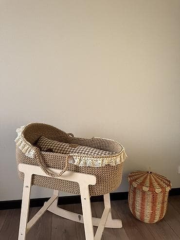 Үй жана бакча: Люлька, Жаңы, Бешик, Жыгач, түсү - Саргыч боз, Өзү алып кетүү, Акылуу жеткирүү — 3