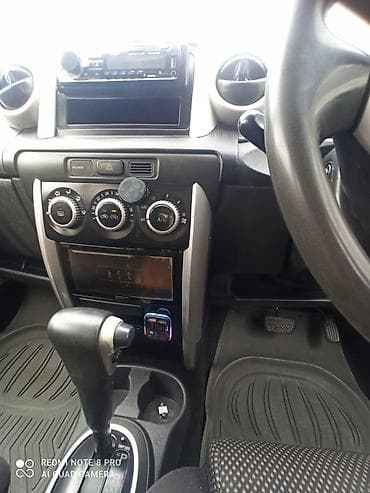 ist: Toyota Ist: 2002 г., 1.5 л, Автомат, Бензин, Хэтчбэк — 8