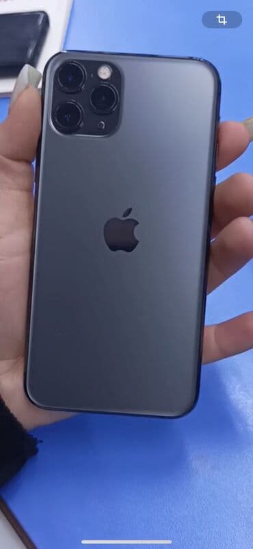 gigabyte: IPhone 11 Pro, Б/у, 256 ГБ, Графит, Защитное стекло, Чехол, Зарядное устройство, 81 % — 2