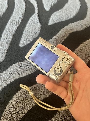 usb flash: Canon IXY Digital 70 Отлично работает, без нареканий. Качество — 1