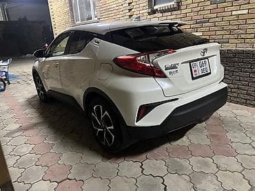 Продажа авто: Toyota C-HR: 2018 г., 2 л, Автомат, Бензин, Кроссовер — 6