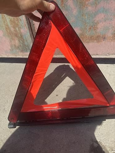 Складной аварийный знак-треугольник для автомобиля. - Тип — 3