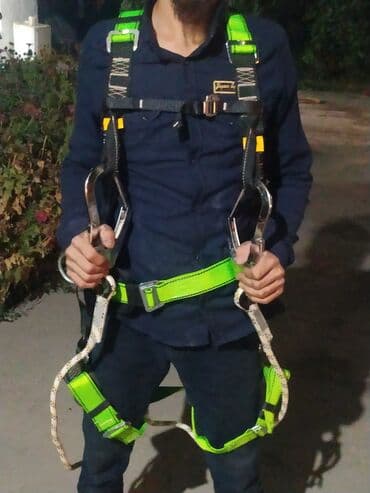 срочно продаю в связи с переездом: Страховой ремень безопасности на высоте, 
Продаются — 2