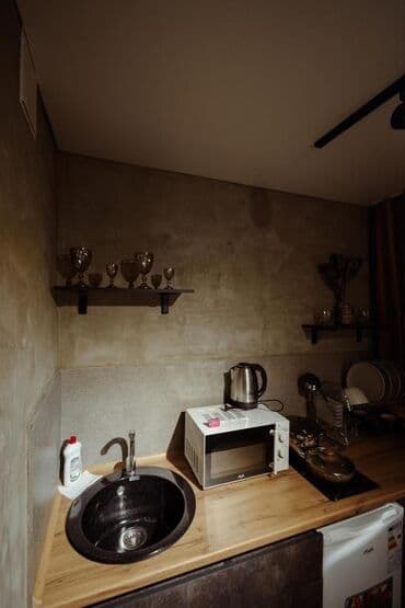 суточные квартира в бишкеке: 1 комната, Банные принадлежности, Бронь, Бытовая техника — 11