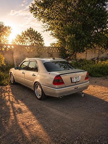 мерседес бананы: Mercedes-Benz C-Class: 1997 г., 2.8 л, Автомат, Бензин, Седан — 4