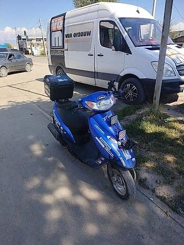 генераторы honda: Макси-скутер Honda, 50 куб. см, Бензин, Б/у — 4