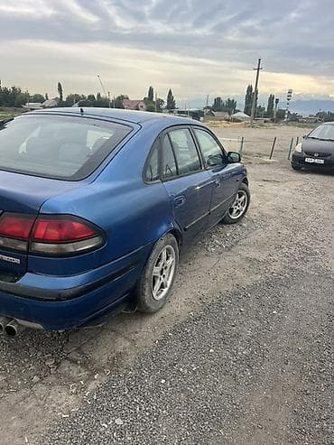 Mazda 626: 1998 г., 2 л, Кол менен иштөөчү, Бензин, Седан