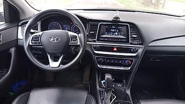 капот на соната: Hyundai Sonata: 2022 г., 0.2 л, Автомат, Газ, Седан — 4