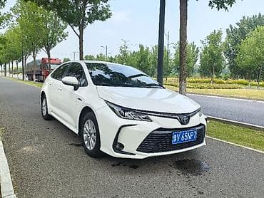 corolla: Toyota Corolla: 2021 г., 1.8 л, Автомат, Бензин, Седан — 3