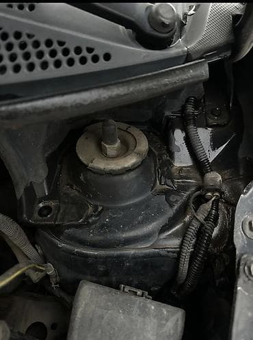 Транспорт: Honda Jazz: 2003 г., 1.4 л, Вариатор — 10