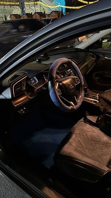 Продажа авто: Honda Civic: 2019 г., 1.5 л, Вариатор, Бензин, Седан — 6