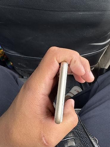 iphone 5s: IPhone 6s, Б/у, 32 ГБ, Золотой, 100 % — 2