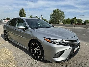Транспорт: Toyota Camry: 2018 г., 2.5 л, Автомат, Гибрид, Седан — 10