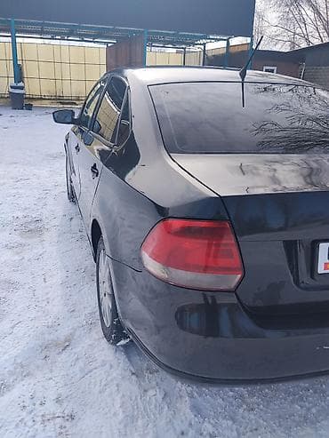 camry hybrid: Volkswagen Polo: 2013 г., 1.6 л, Механика, Бензин, Седан — 5