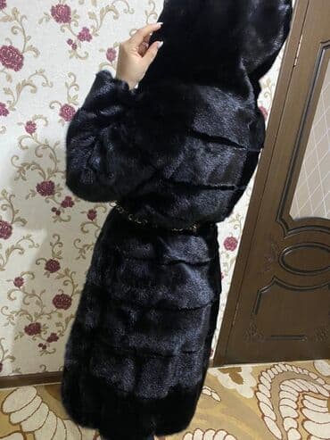 продаю связи с переездом: Срочно продаю шубу натуральную обсалютно новая размер 48-50 не разу — 9