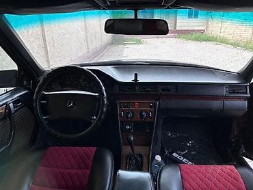 mers 210: Mercedes-Benz W124: 1991 г., 2.3 л, Ручные, Бензин, Седан — 7