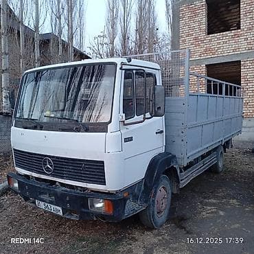 Транспорт: Жүк ташуучу унаа, Mercedes-Benz — 4