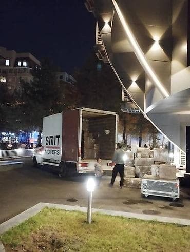 s 70: Грузоперевозки и переезды SMIT MOVERS - Боксовый фургон Mercedes-Benz — 2