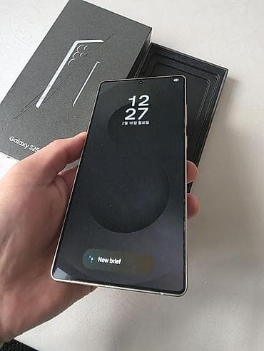 galaxy 9: Samsung Galaxy S25 Ultra, Б/у, 512 ГБ, цвет - Черный, 1 SIM — 2