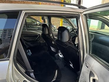 Транспорт: Toyota RAV4: 2001 г., 2 л, Автомат, Бензин, Кроссовер — 9