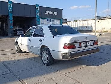 Транспорт: Mercedes-Benz W124: 1992 г., 3 л, Механика, Дизель, Седан — 5