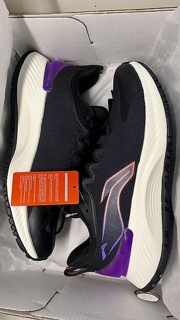 lining: Мужские кроссовки, 41.5, Новый, цвет - Черный, Самовывоз — 2