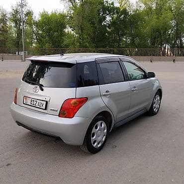 ист машина: Toyota Ist: 2003 г., 1.5 л, Автомат, Бензин, Хэтчбэк — 4