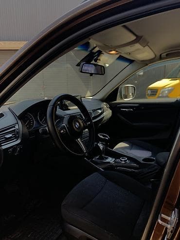 byd e7: BMW X1: 2012 г., 2 л, Автомат, Бензин, Кроссовер — 8