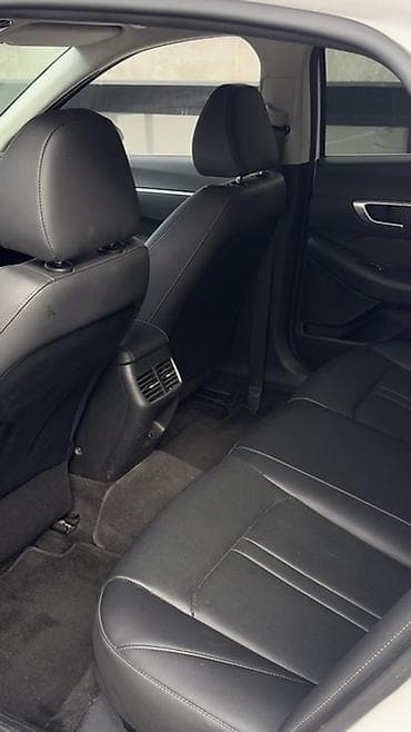 Транспорт: Hyundai Sonata: 2019 г., 2 л, Автомат, Газ, Седан — 10