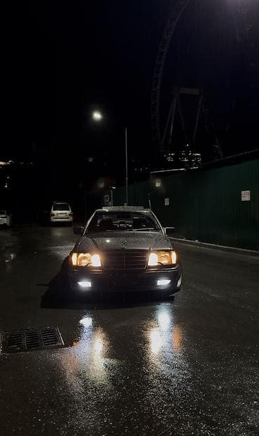 купить мерседес glc: Mercedes-Benz E-Class: 1992 г., 3.6 л, Механика, Бензин, Купе — 3