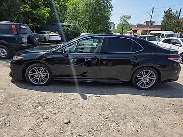Унаа: Toyota Camry: 2018 г., 2.5 л, Автомат, Гибрид, Седан — 4