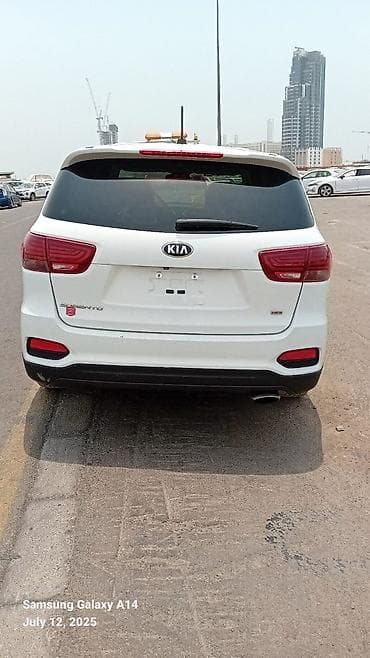 volkswagen santana: Kia Sorento: 2025 г., Бензин, Кроссовер — 3