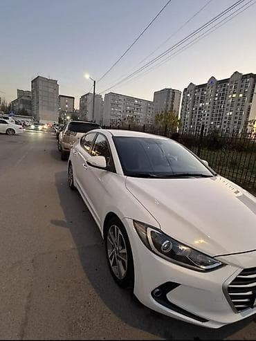 elantra luxe: Hyundai Elantra: 2018 г., 1.6 л, Автомат, Бензин, Седан — 2