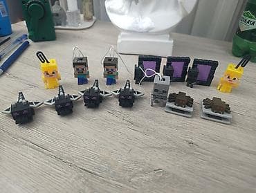 Спорт жана хобби: Продаю или обмениваю мини‑фигурки из коллекции Kinder "Minecraft" — 1