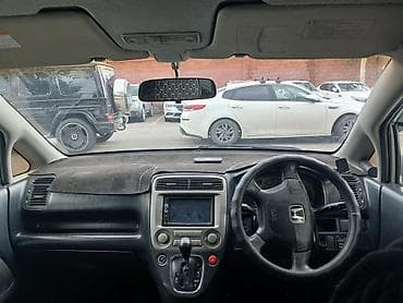 mercedes benz e class amg: Honda Stream: 2002 г., 1.7 л, Автомат, Бензин, Универсал — 6