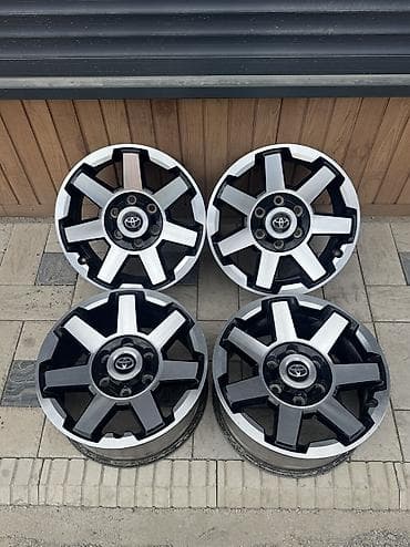 Литые Диски R 17 Toyota, Комплект, отверстий - 6, Б/у