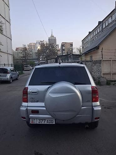 Toyota RAV4: 2000 г., Бензин, Кроссовер — 4