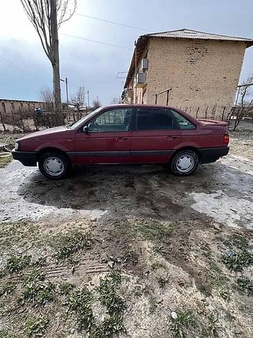 пл: Volkswagen Passat: 1990 г., 1.8 л, Ручные, Бензин, Седан — 5